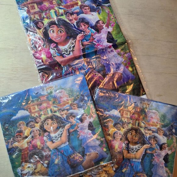 Encanto Birthday Party Decorations Cup Cake Toppers Banners Balloons Invitations - Picture 6 of 11